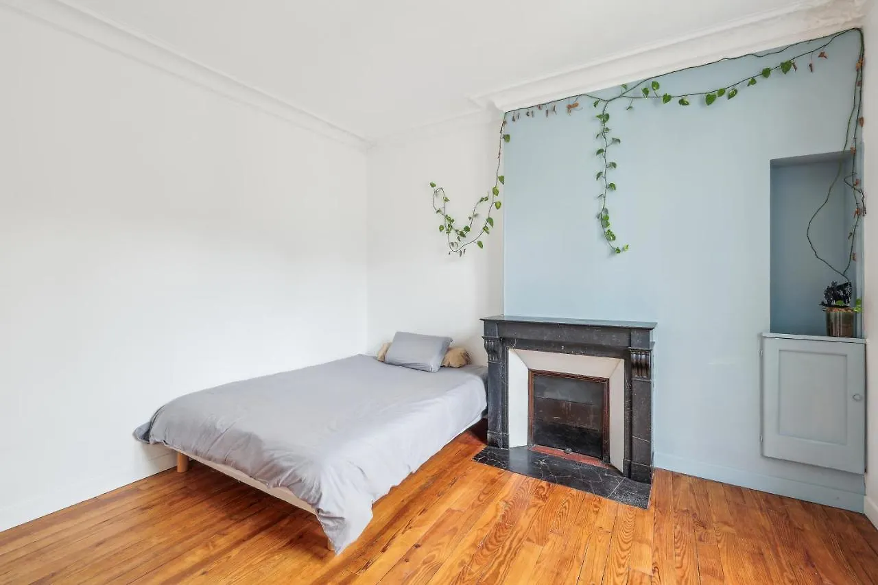 Spacious Apartement 'Canal Saint Martin' For 6 By Weekome Paris 0*,